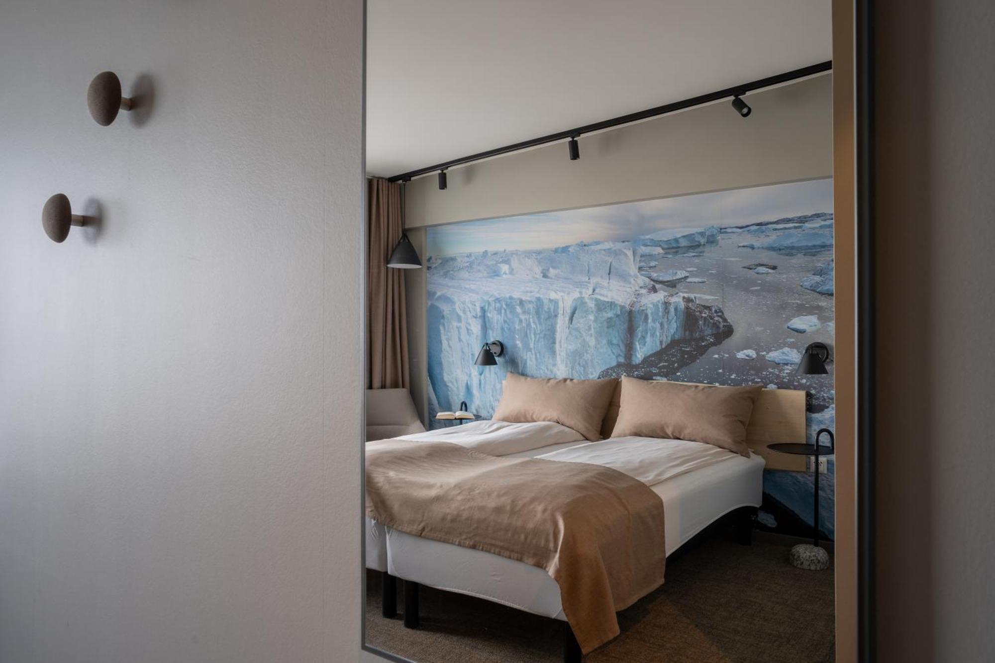 Hotel Hvide Falk Ilulissat Exterior photo